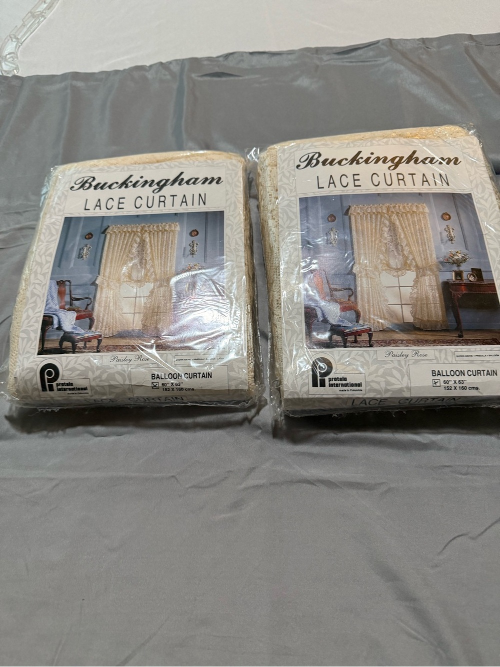 Lace Balloon Curtain – Cream